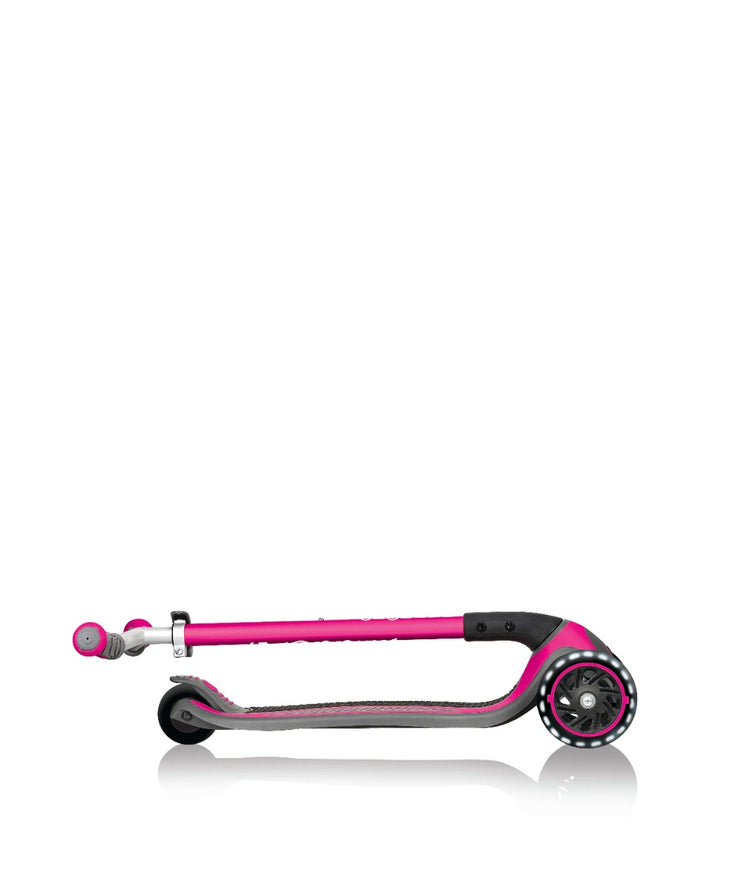 Globber MASTER Scooter with Lights - Pink| Adjustable Handlebars & Foldable Design | LED Wheels for Fun Rides